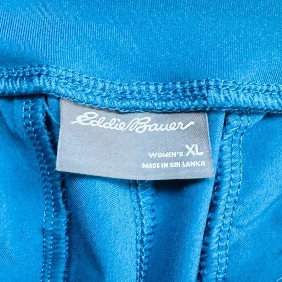 Eddie Bauer Athletic Capri - Picture 4 of 8